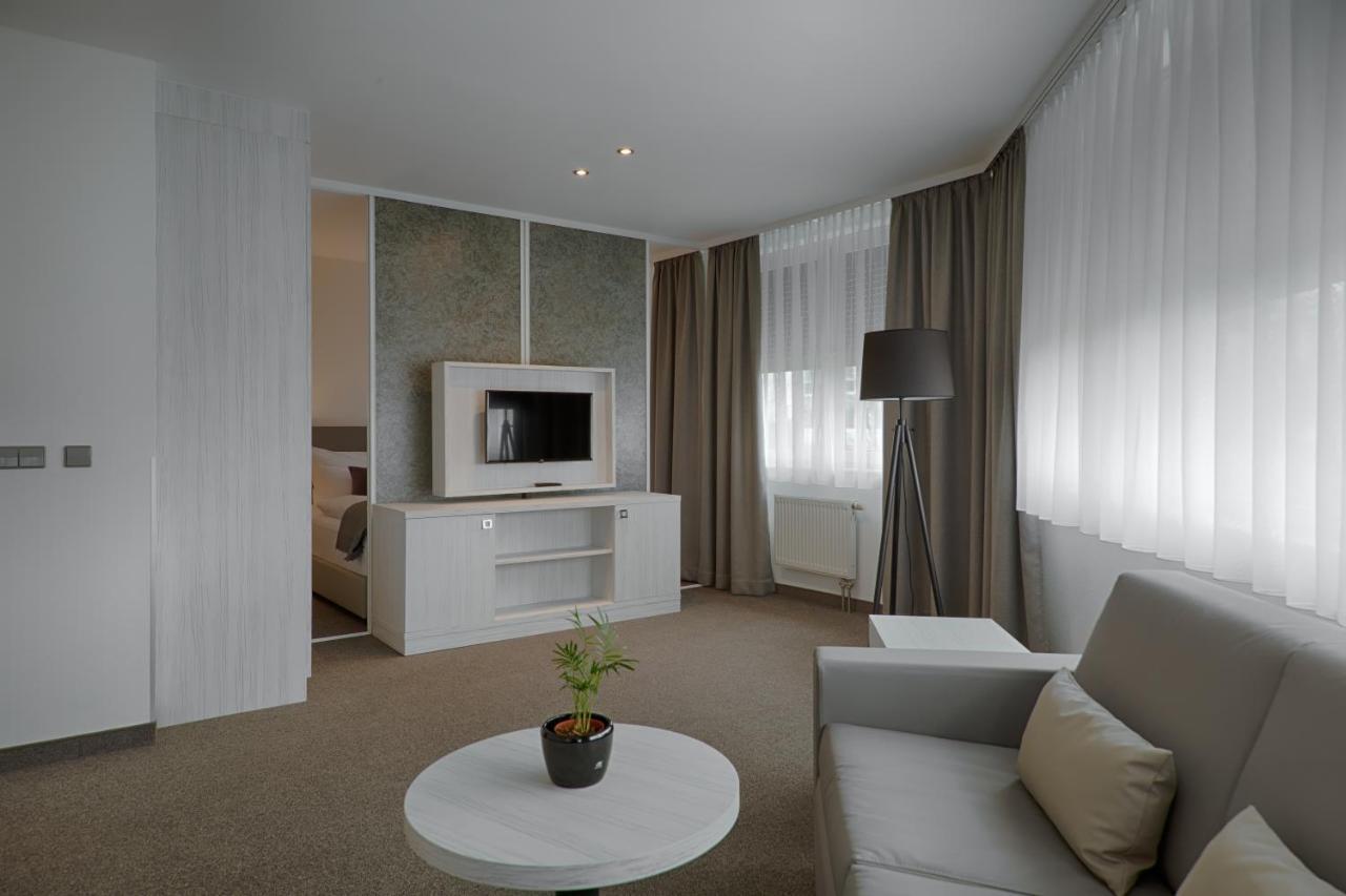 Hotel Townhouse Dahlewitz Eksteriør billede