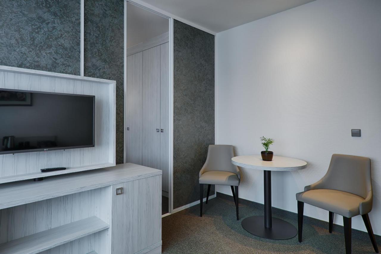 Hotel Townhouse Dahlewitz Eksteriør billede