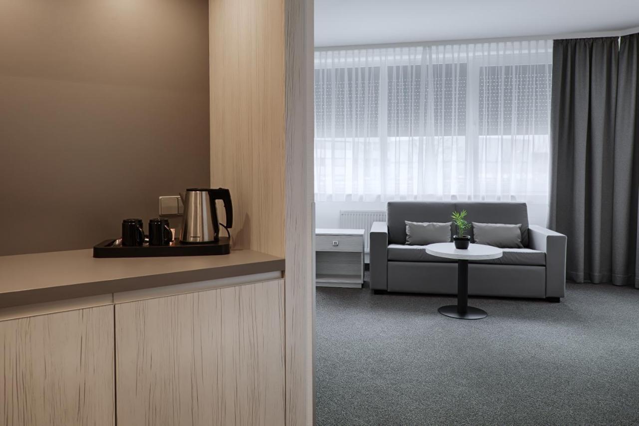 Hotel Townhouse Dahlewitz Eksteriør billede